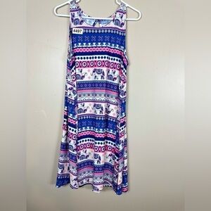 Bobbie brooks. Large. P2p19 38” length.  Like new. Comfortable. Lounge dress.